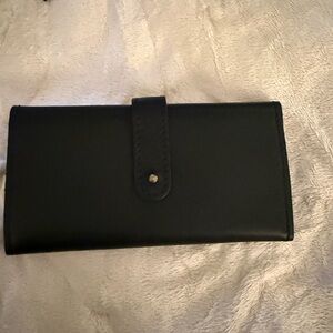Portland Leather Goods Black Women's Wallet